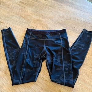 Lululemon leggings, dark blue, camouflage